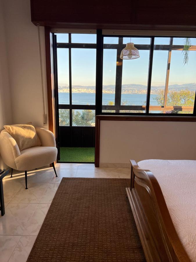 Apartamento En Cangas - Vistas Al Mar Ngoại thất bức ảnh