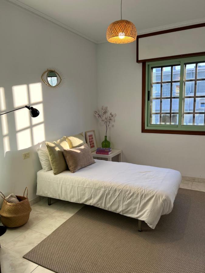 Apartamento En Cangas - Vistas Al Mar Ngoại thất bức ảnh