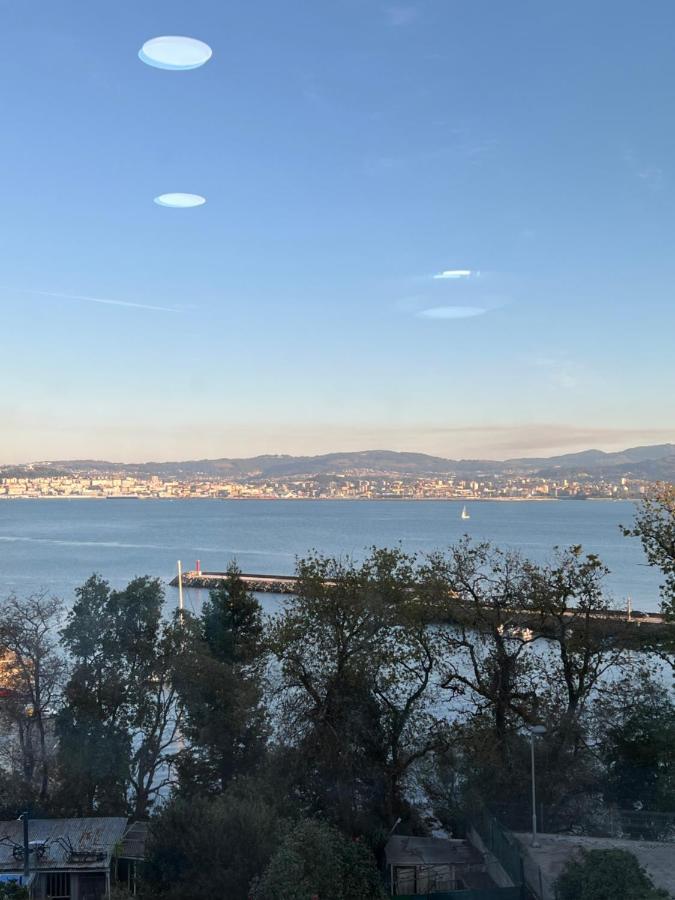 Apartamento En Cangas - Vistas Al Mar Ngoại thất bức ảnh